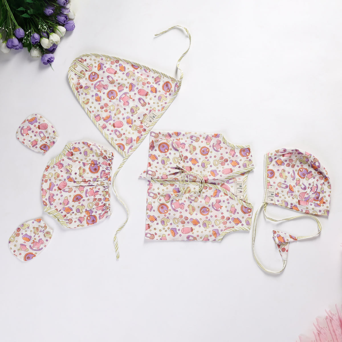"Newborn Jhabla Set - Essentials Design Hand Block Printed".