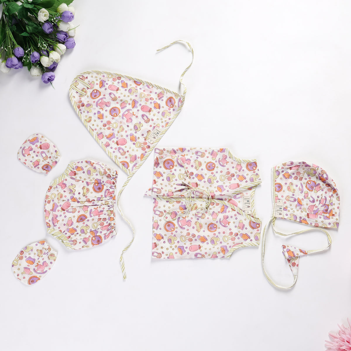 "Newborn Jhabla Set - Essentials Design Hand Block Printed".