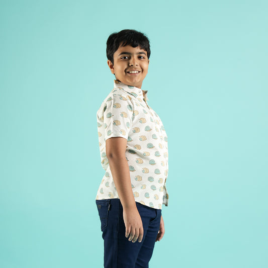 Snail Stroll Design Hand Block Printed Cotton Half Sleeve Shirt for Boys – Sanganeri Kids Wear